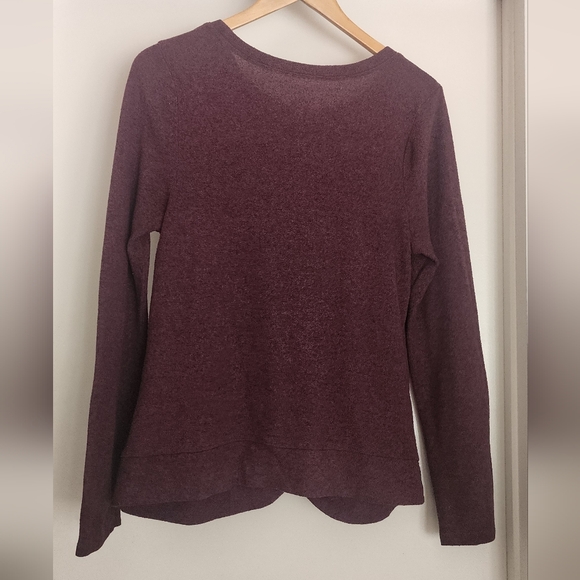 Torrid Set Of 2 Super Soft Plush Pullover Tops Grey And Purple Sz 00 - Picture 4 of 10